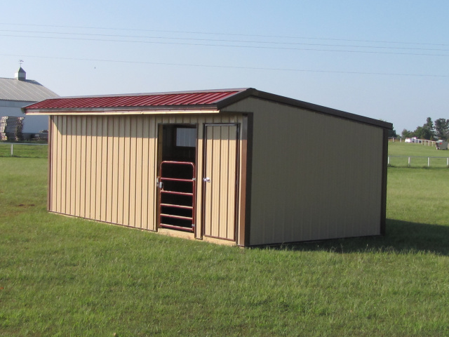 10x20 Burgundy / Tan 